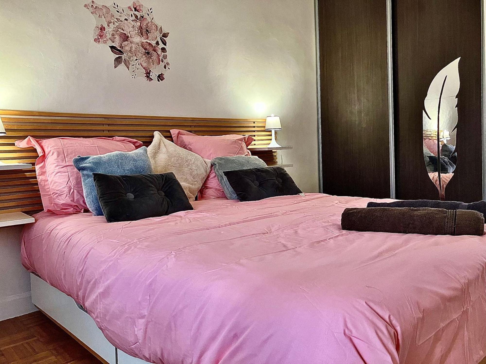 Апартаменты Parisian Lounge 8 Pers Front Station Вильмомбль Экстерьер фото